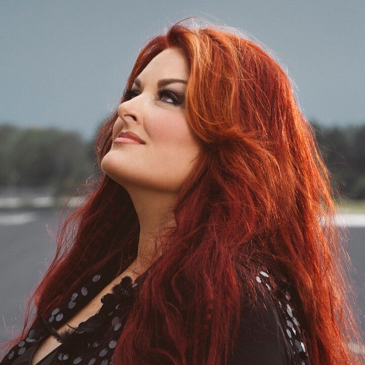 wynonna-20191126.jpg